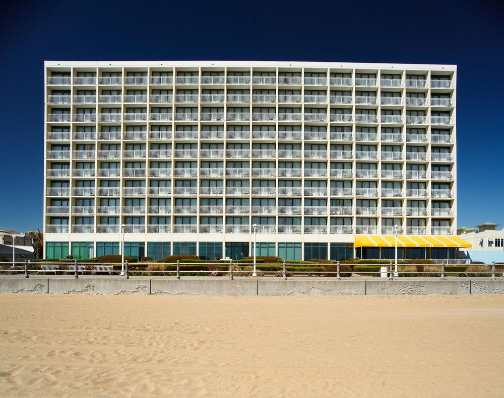 Holiday Inn Express Hotel & Suites Virginia Beach Oceanfront, An Ihg Hotel Esterno foto