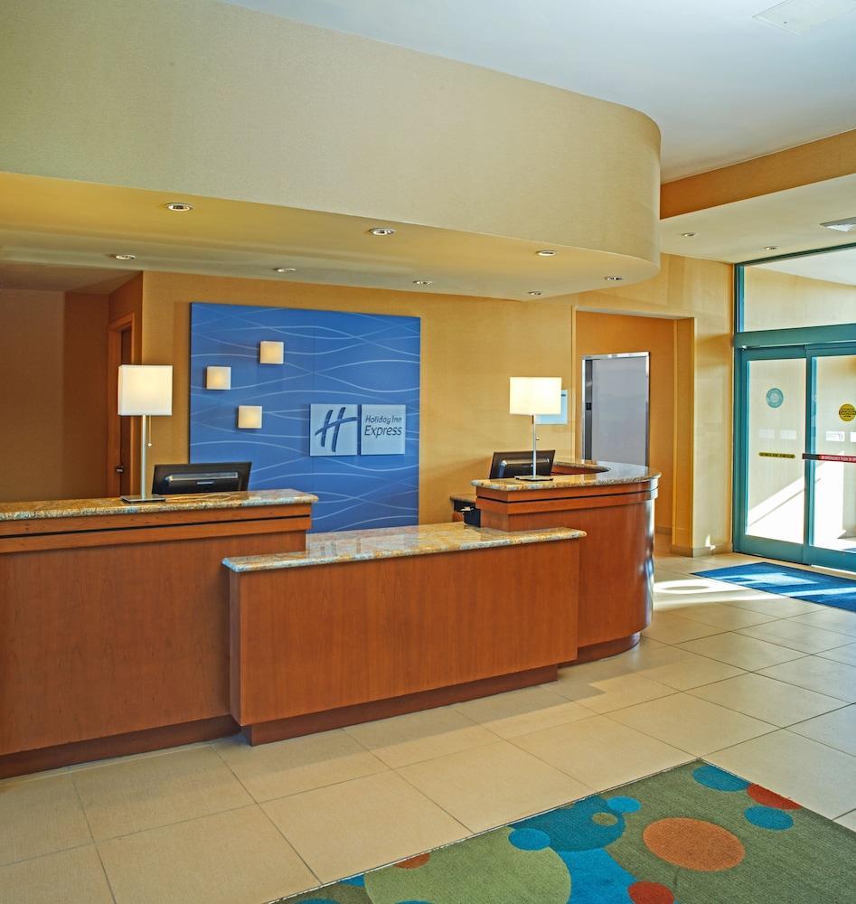 Holiday Inn Express Hotel & Suites Virginia Beach Oceanfront, An Ihg Hotel Esterno foto