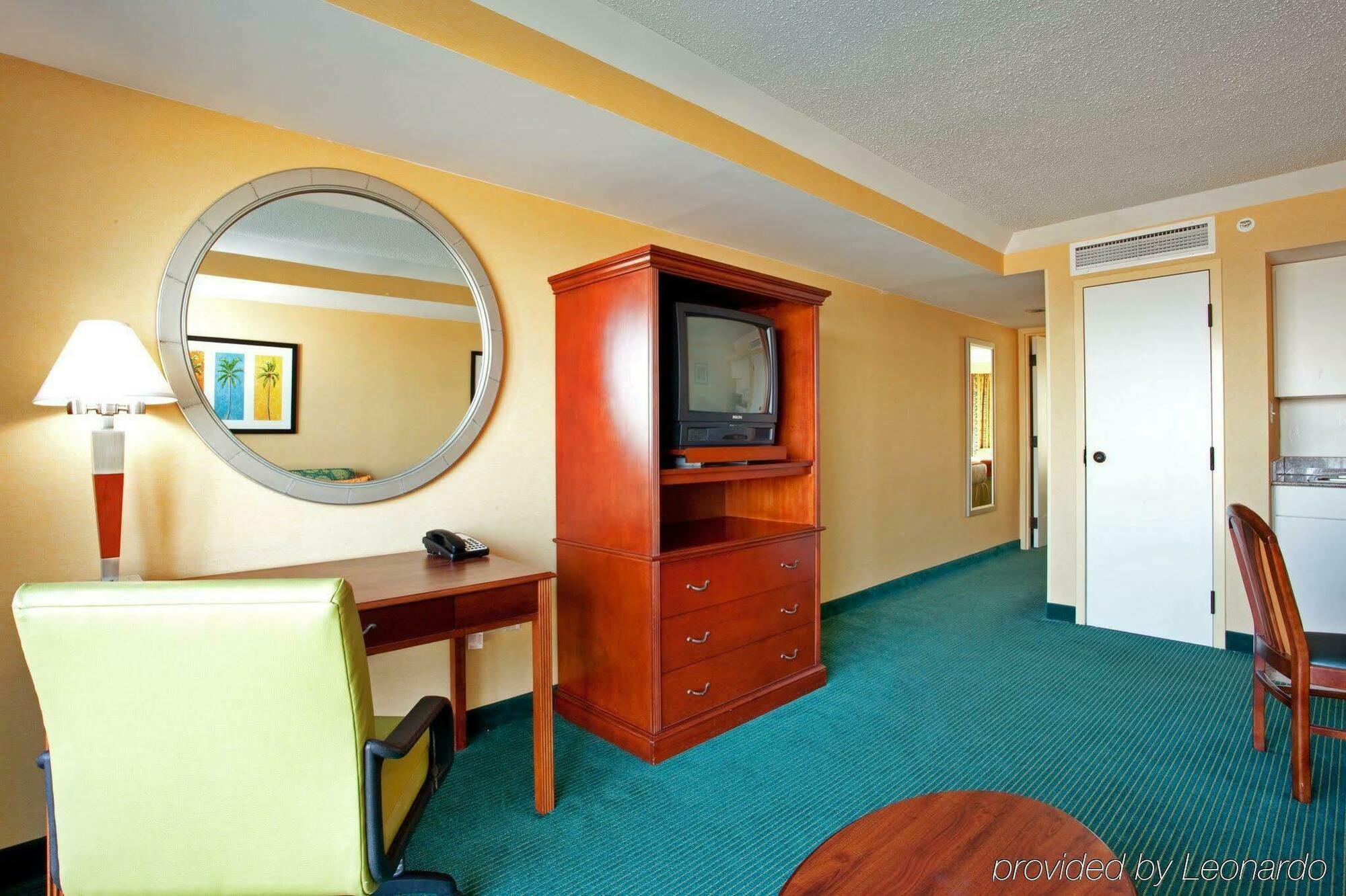 Holiday Inn Express Hotel & Suites Virginia Beach Oceanfront, An Ihg Hotel Camera foto